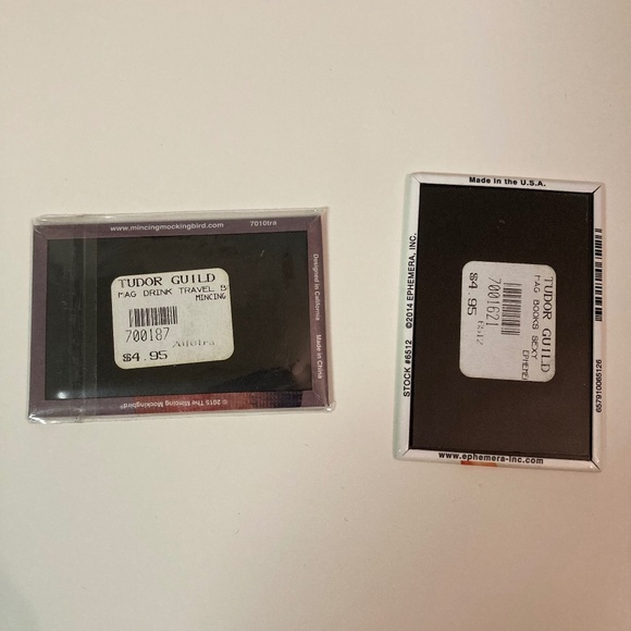 Retro Style Book Lovers Refrigerator Magnets - Set of Two - Picture 8 of 8